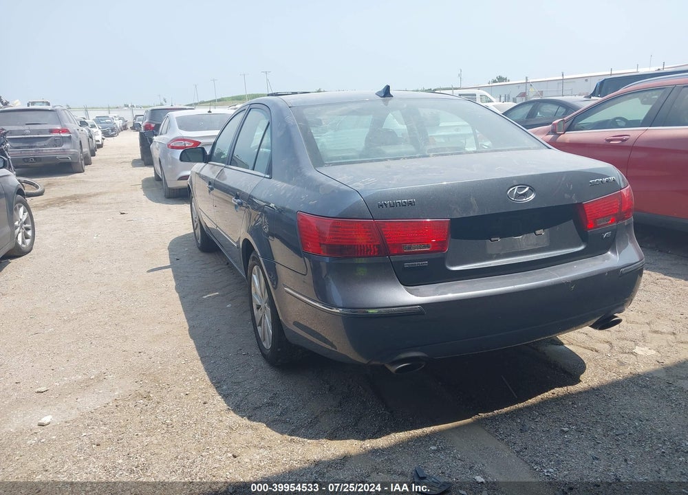 2009 HYUNDAI SONATA LIMITED V6 VIN: 5NPEU46F49H425489