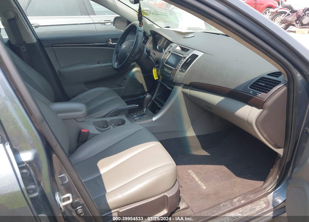 2009 HYUNDAI SONATA LIMITED V6 VIN: 5NPEU46F49H425489