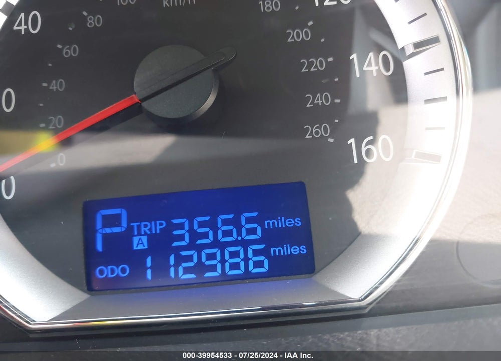 2009 HYUNDAI SONATA LIMITED V6 VIN: 5NPEU46F49H425489