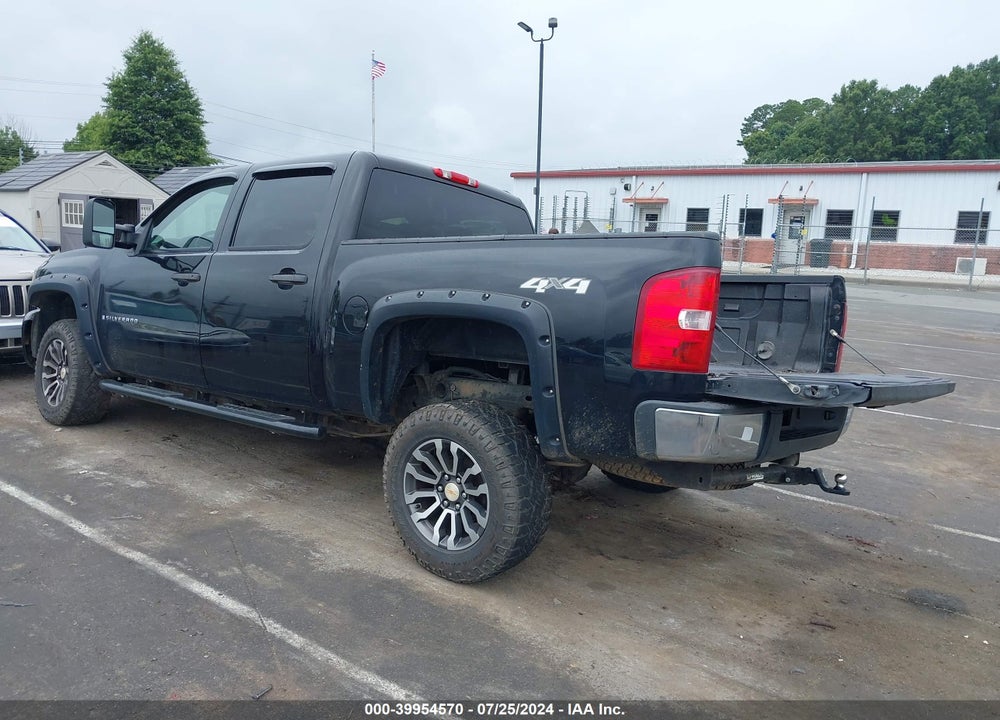 2008 CHEVROLET SILVERADO 1500 LT1 VIN: 2GCEK13CX81125065