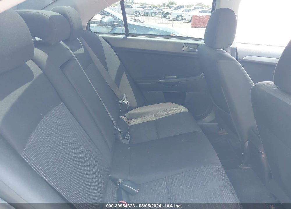 2011 MITSUBISHI LANCER VIN: JA32U2FU3BU030249
