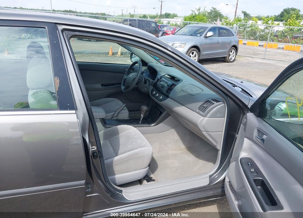2005 TOYOTA CAMRY LE VIN: 4T1BE32KX5U974025