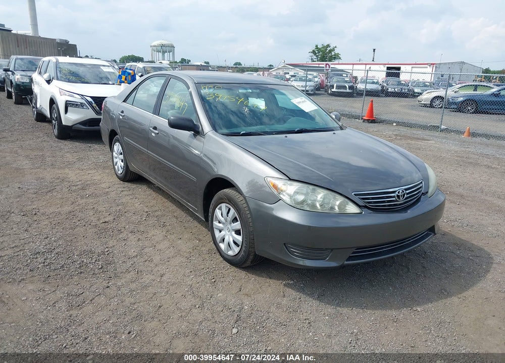 2005 TOYOTA CAMRY LE VIN: 4T1BE32KX5U974025