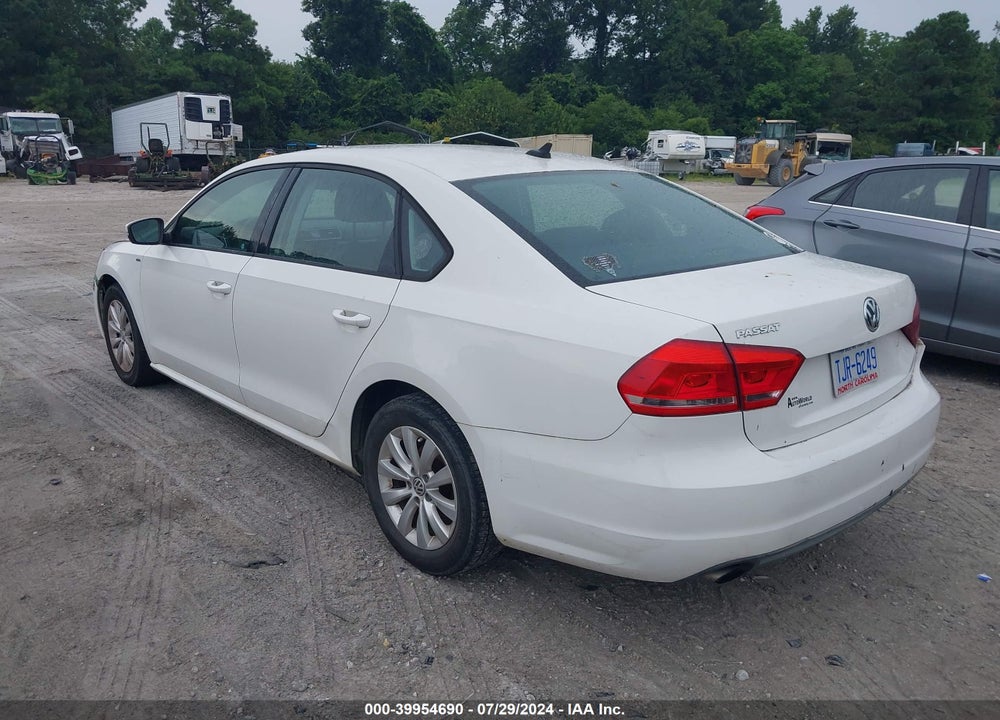 2015 VOLKSWAGEN PASSAT 1.8T WOLFSBURG EDITION VIN: 1VWAT7A34FC018115
