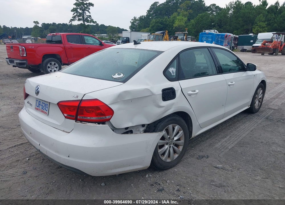 2015 VOLKSWAGEN PASSAT 1.8T WOLFSBURG EDITION VIN: 1VWAT7A34FC018115