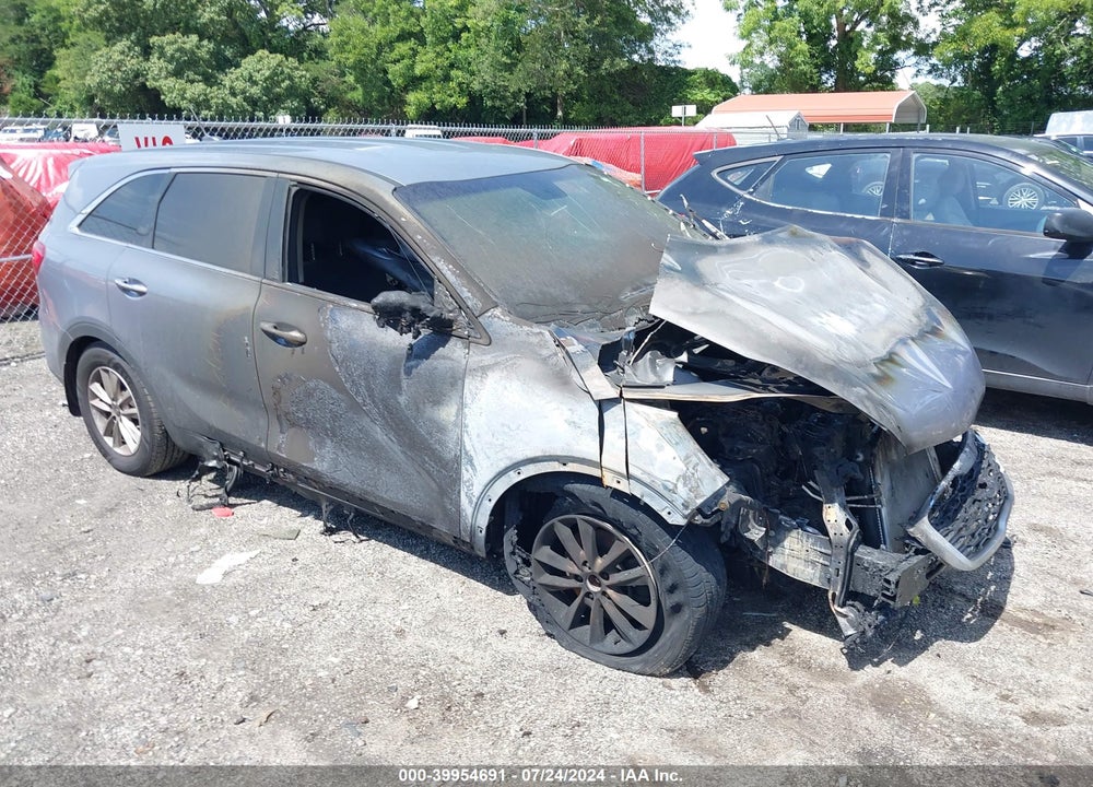 2020 KIA SORENTO 2.4L L VIN: 5XYPG4A31LG642798