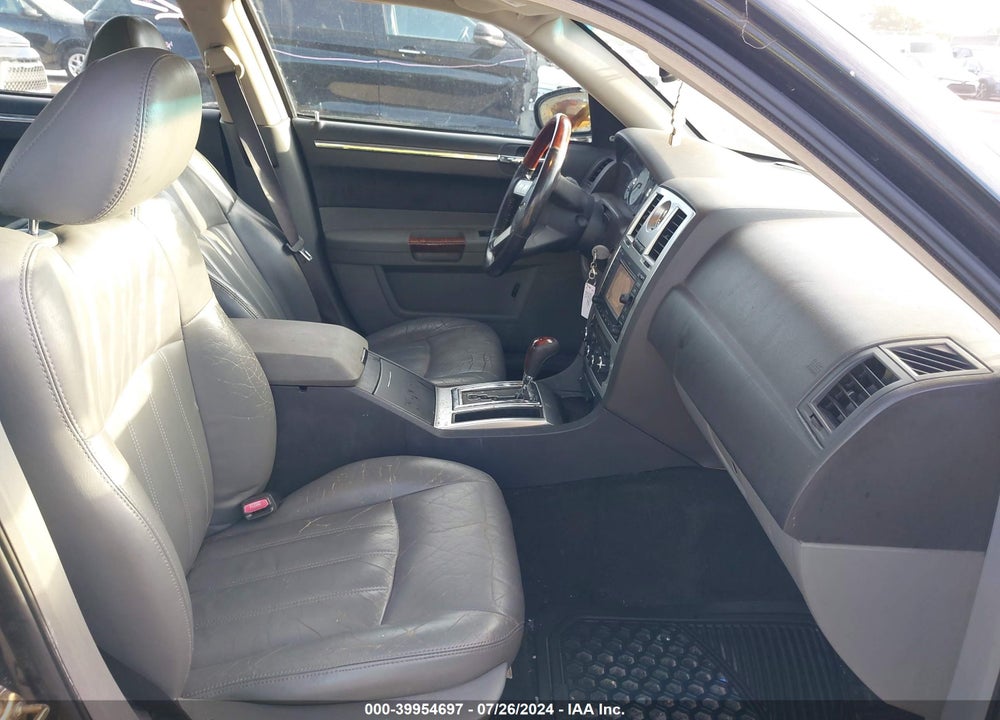 2005 CHRYSLER 300C VIN: 2C3AA63H75H612435