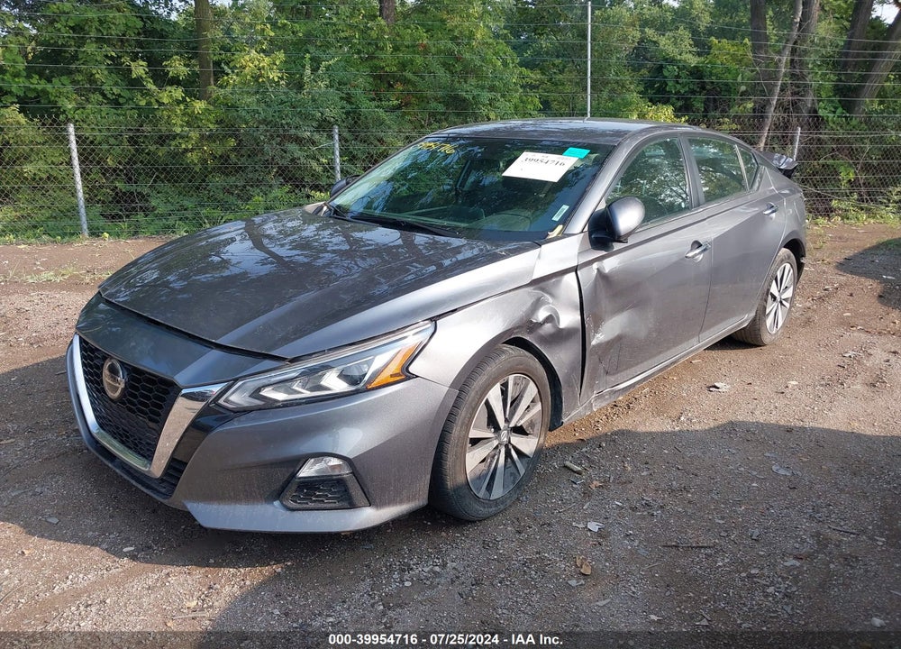2021 NISSAN ALTIMA SV FWD VIN: 1N4BL4DV5MN390394