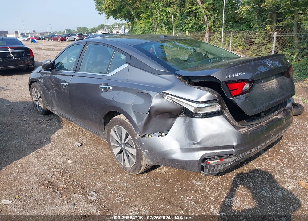 2021 NISSAN ALTIMA SV FWD VIN: 1N4BL4DV5MN390394