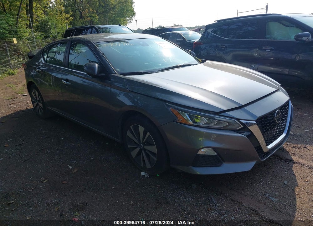 2021 NISSAN ALTIMA SV FWD VIN: 1N4BL4DV5MN390394