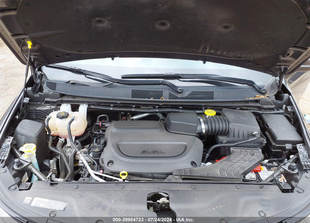 2022 CHRYSLER PACIFICA TOURING L VIN: 2C4RC1BG7NR114587