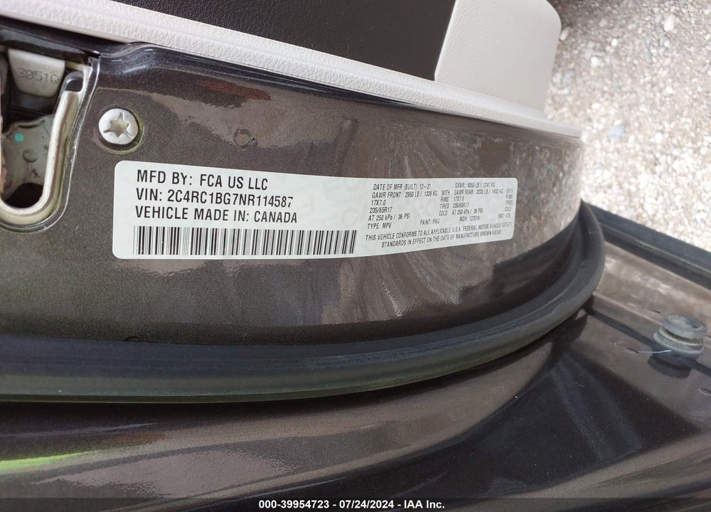 2022 CHRYSLER PACIFICA TOURING L VIN: 2C4RC1BG7NR114587