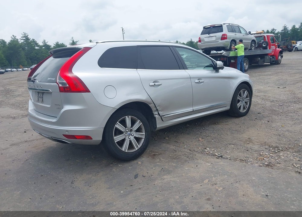 2016 VOLVO XC60 T6 PLATINUM VIN: YV4902RM0G2780196