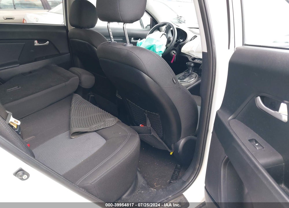 2016 KIA SPORTAGE LX VIN: KNDPBCAC4G7881161