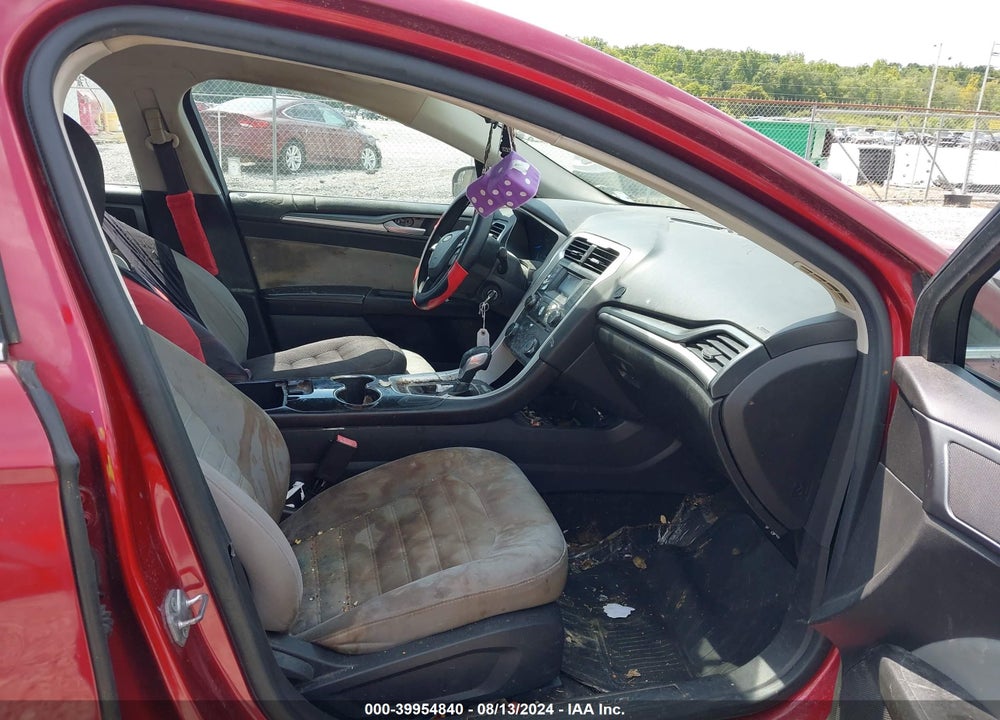 2014 FORD FUSION S VIN: 3FA6P0G75ER198421