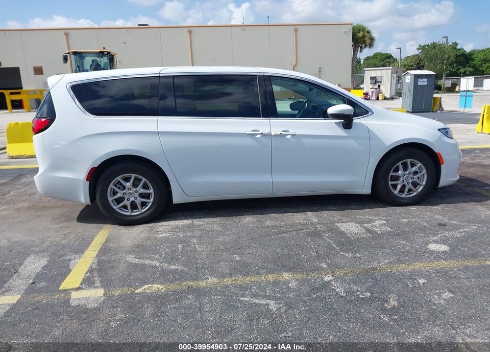 2023 CHRYSLER PACIFICA TOURING L VIN: 2C4RC1BG1PR621214