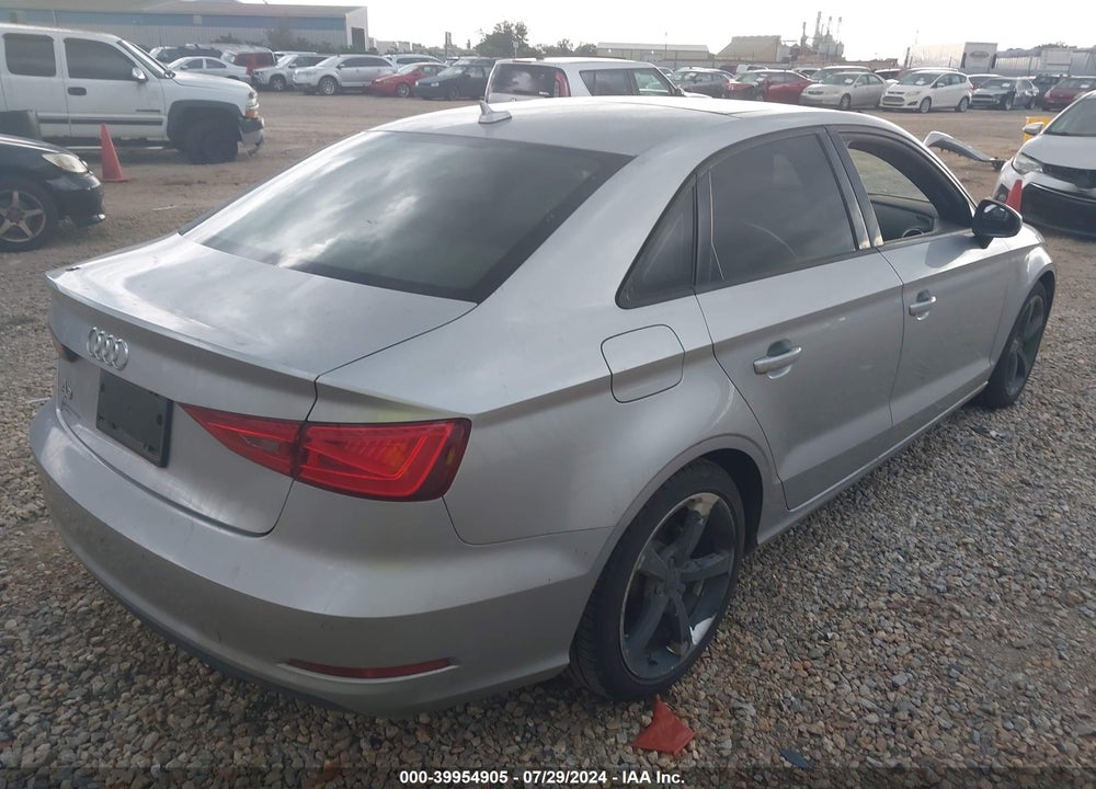 2015 AUDI A3 1.8T PREMIUM VIN: WAUACGFF1F1135083