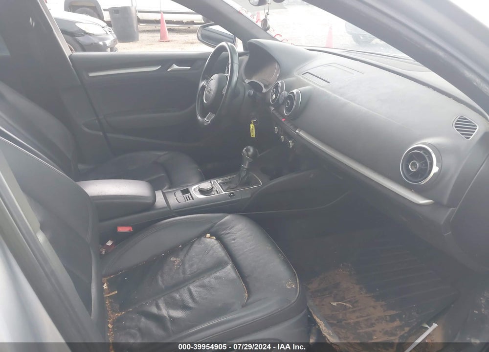 2015 AUDI A3 1.8T PREMIUM VIN: WAUACGFF1F1135083