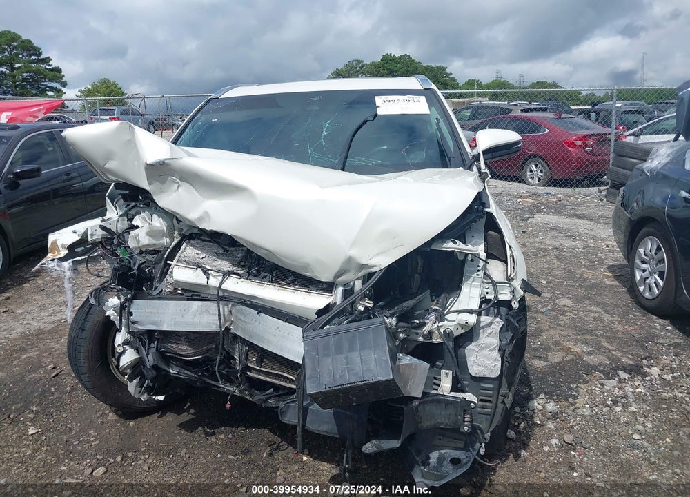 2018 TOYOTA HIGHLANDER XLE VIN: 5TDKZRFH4JS546332