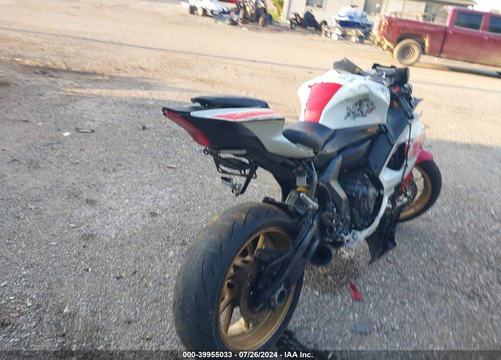 2022 YAMAHA YZFR7 VIN: JYARM38E9NA003859