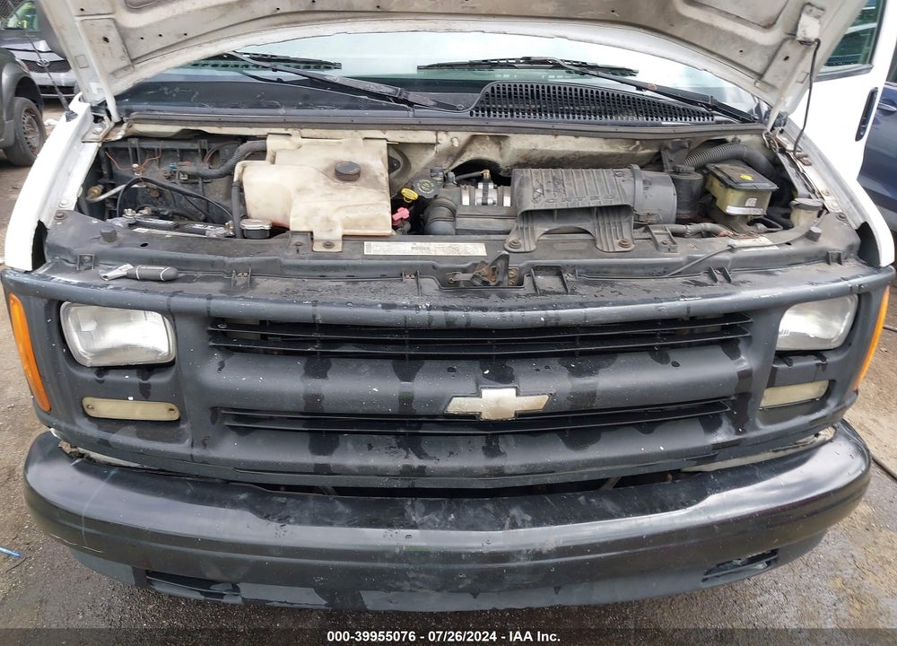2001 CHEVROLET EXPRESS VIN: 1GCFG25M111245124