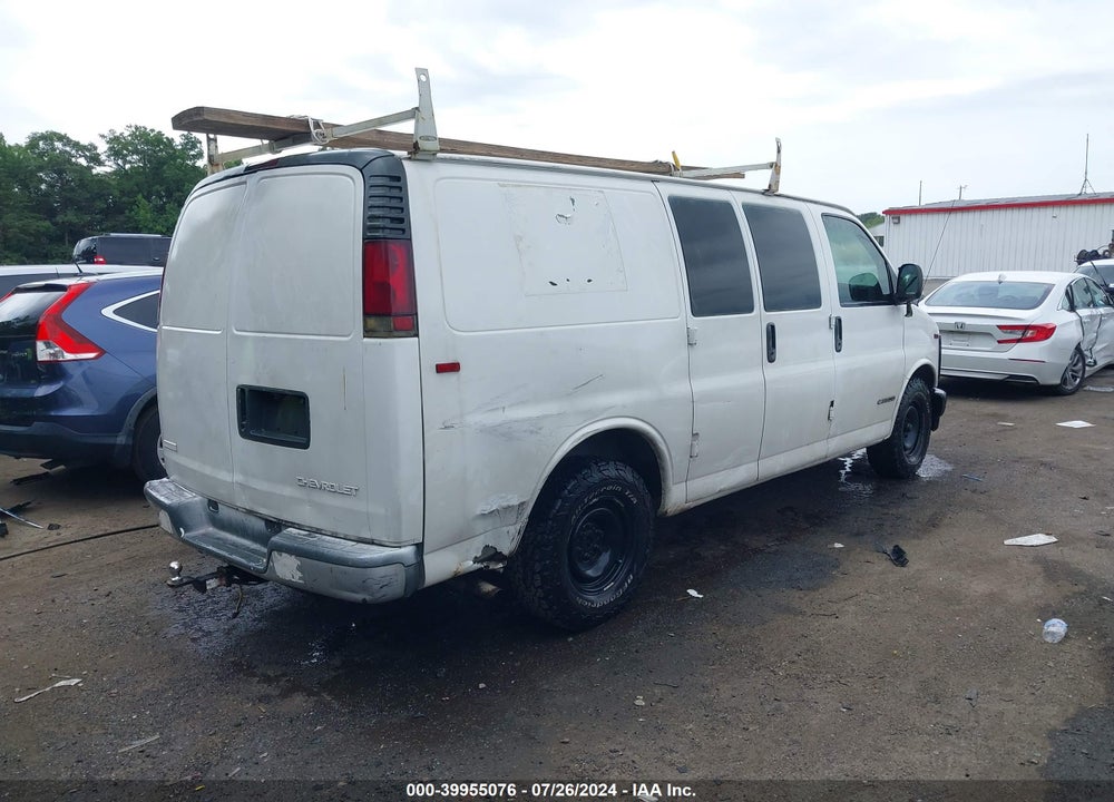 2001 CHEVROLET EXPRESS VIN: 1GCFG25M111245124