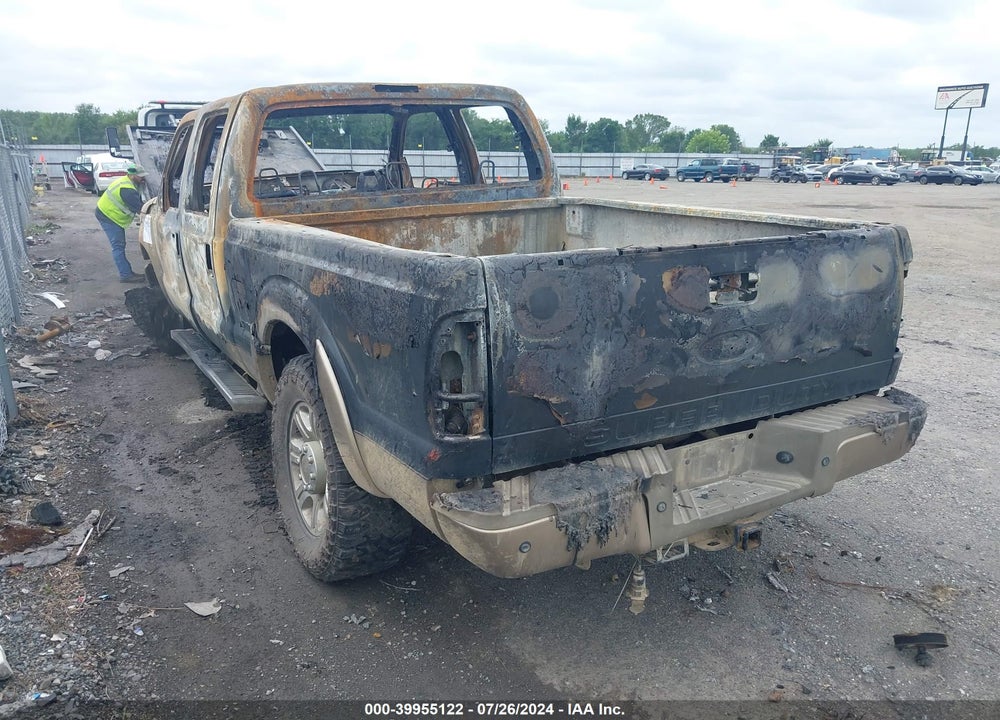 2011 FORD F-250 LARIAT VIN: 1FT7W2BT7BEA98885