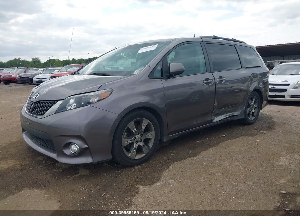 2011 TOYOTA SIENNA SE VIN: 5TDXK3DC8BS103469