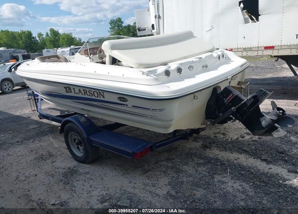 2004 LARSON OTHER VIN: LAR71765E304