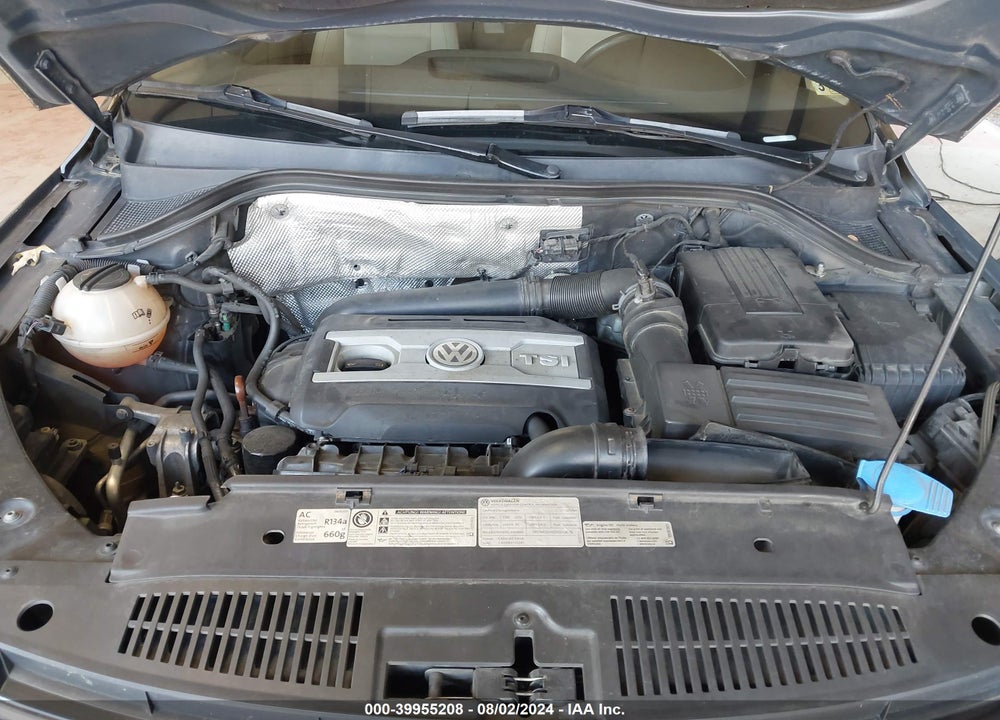 2012 VOLKSWAGEN TIGUAN SE VIN: WVGAV7AXXCW002569