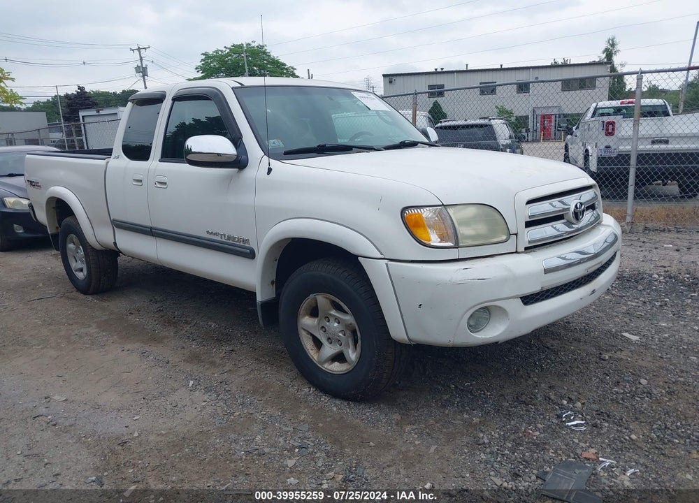 2004 TOYOTA TUNDRA SR5 V8 VIN: 5TBBT44144S453818