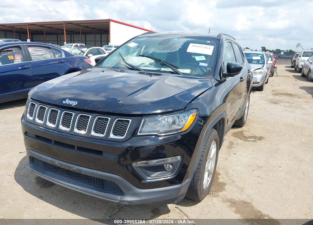 2018 JEEP COMPASS LATITUDE FWD VIN: 3C4NJCBB8JT137548