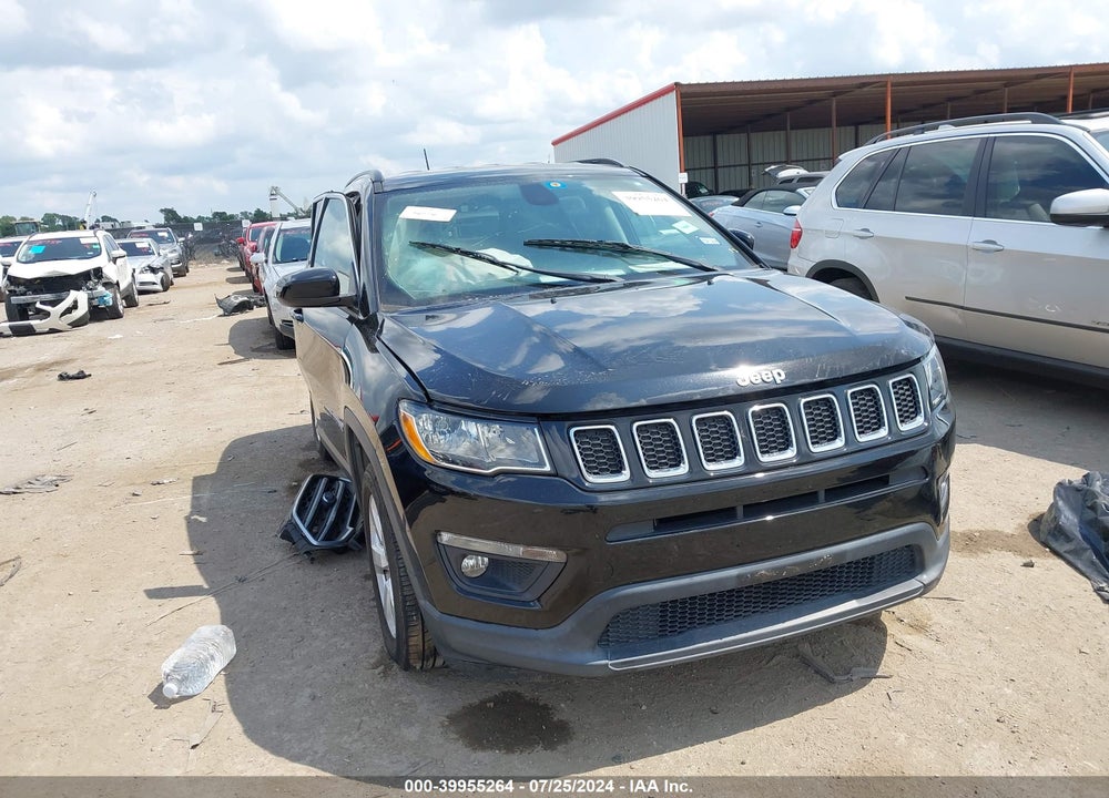 2018 JEEP COMPASS LATITUDE FWD VIN: 3C4NJCBB8JT137548