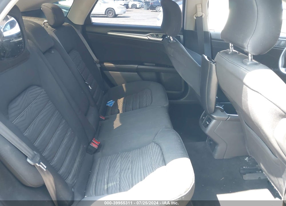 2016 FORD FUSION SE VIN: 3FA6P0H74GR148076