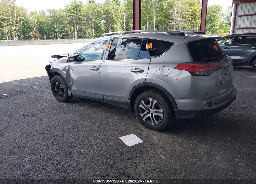 2017 TOYOTA RAV4 LE VIN: 2T3BFREV5HW588128
