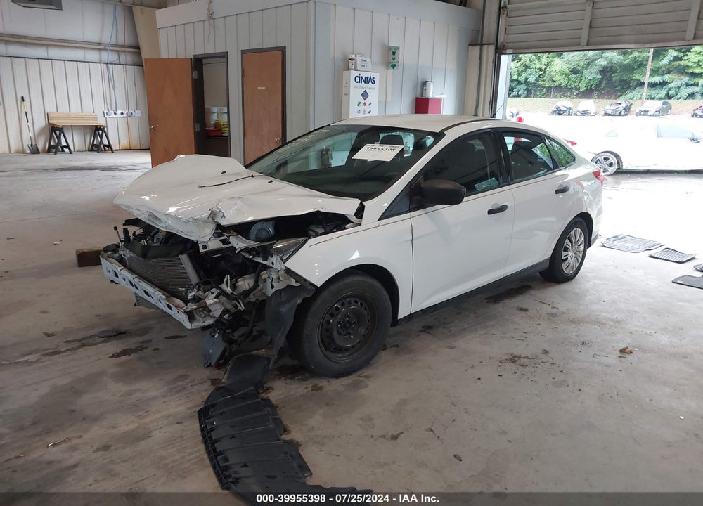 2015 FORD FOCUS S VIN: 1FADP3E27FL228213