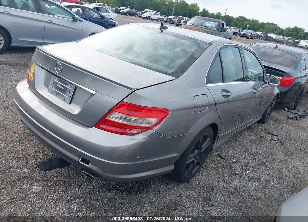 2011 MERCEDES-BENZ C 300 LUXURY 4MATIC/SPORT 4MATIC VIN: WDDGF8BB3BR180590