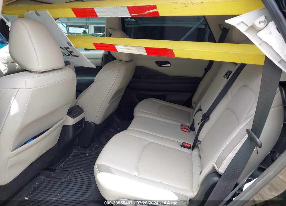 2022 NISSAN PATHFINDER SL 4WD VIN: 5N1DR3CCXNC249650