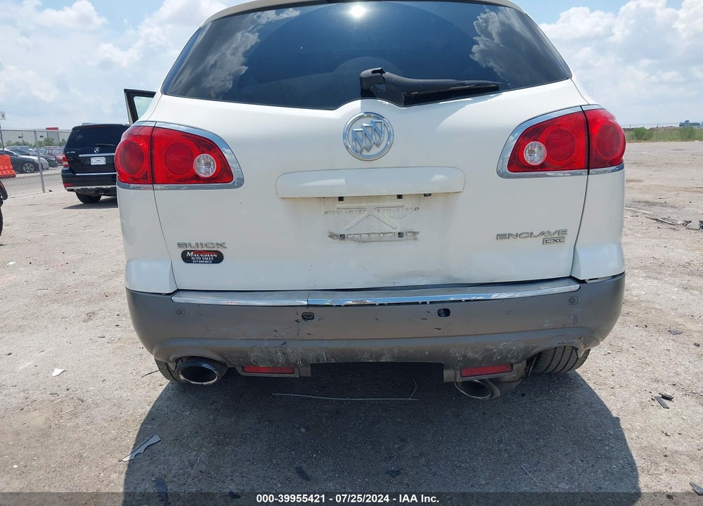 2011 BUICK ENCLAVE 1XL VIN: 5GAKRBED3BJ410196