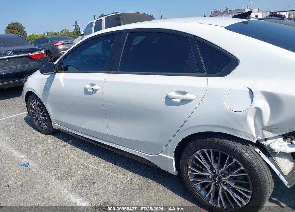 2023 KIA FORTE GT LINE VIN: 3KPF54ADXPE552188