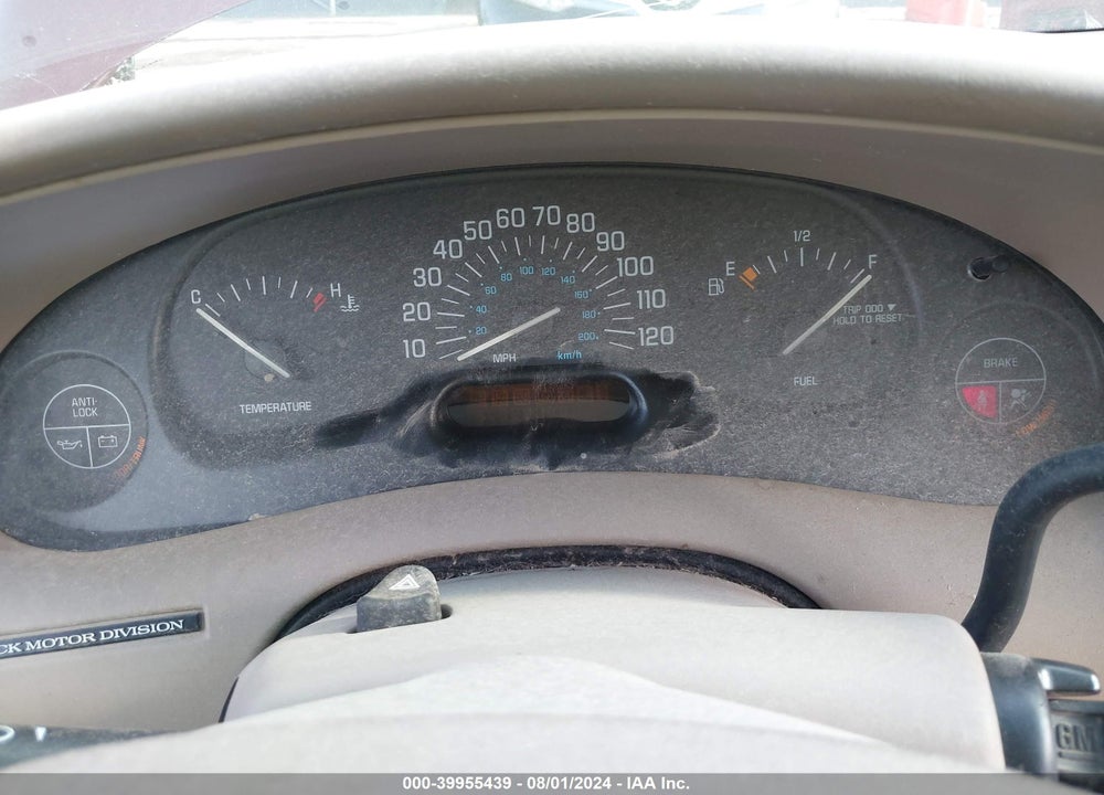 2000 BUICK CENTURY LIMITED VIN: 2G4WY55J6Y1256382