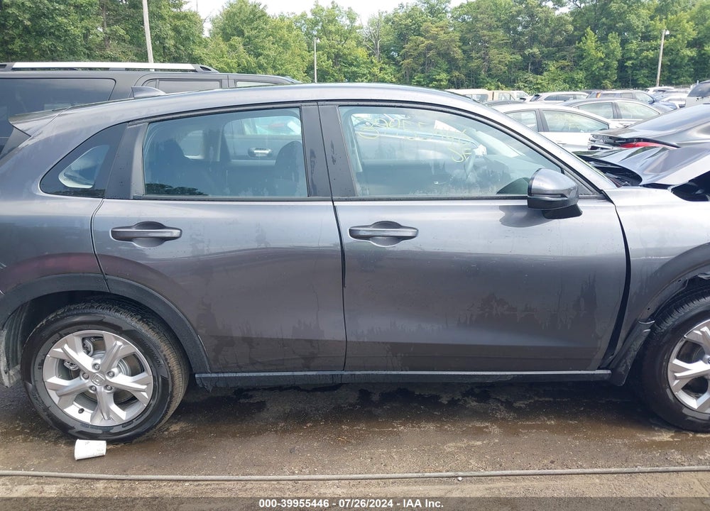 2024 HONDA HR-V AWD LX VIN: 3CZRZ2H39RM747768