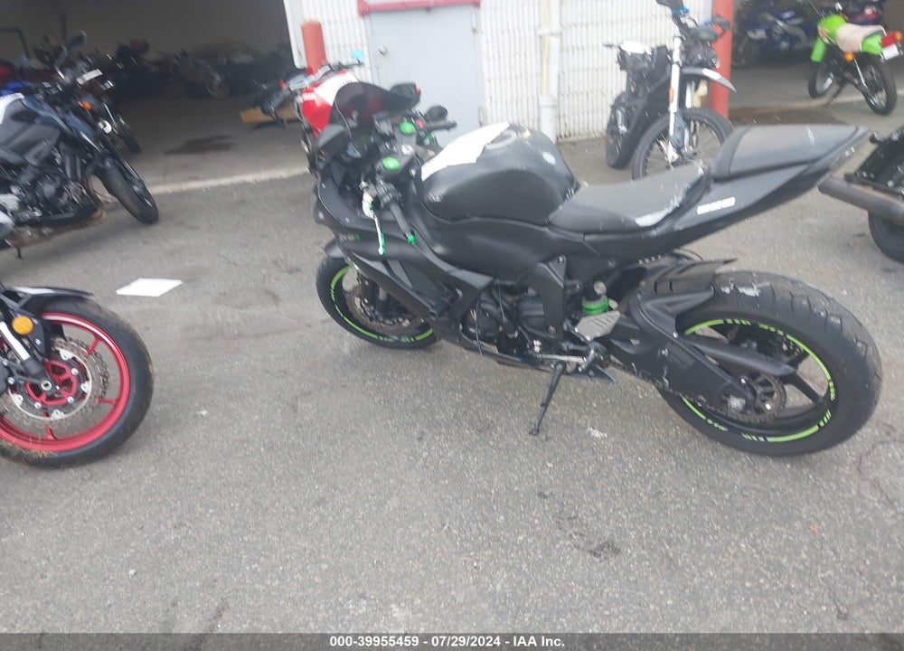2012 KAWASAKI ZX600 R VIN: JKAZX4R12CA037534