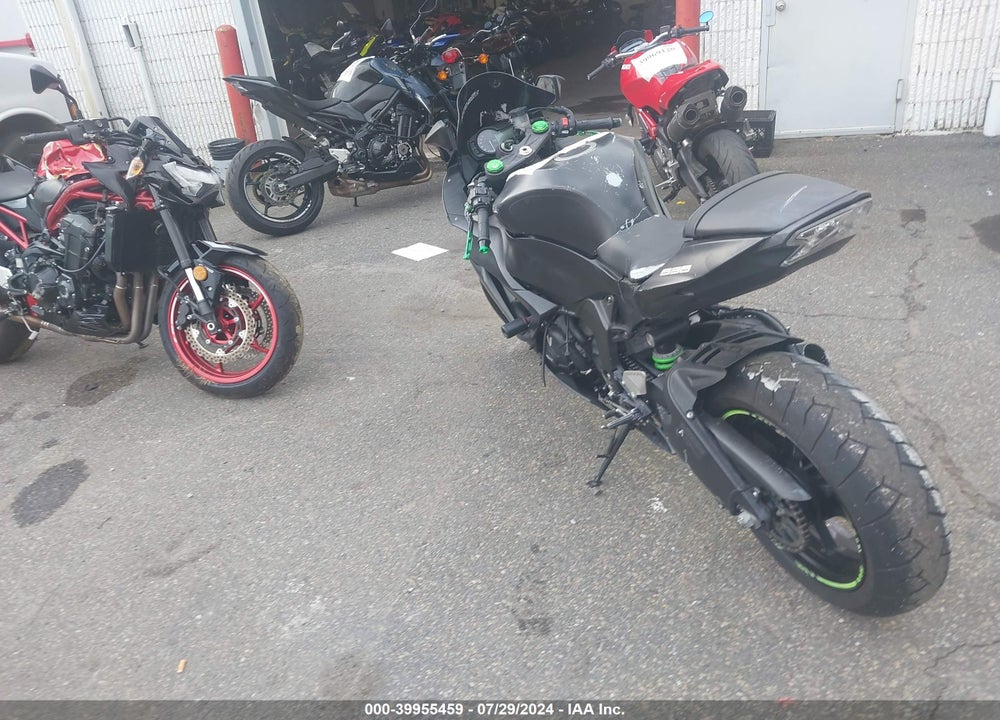 2012 KAWASAKI ZX600 R VIN: JKAZX4R12CA037534