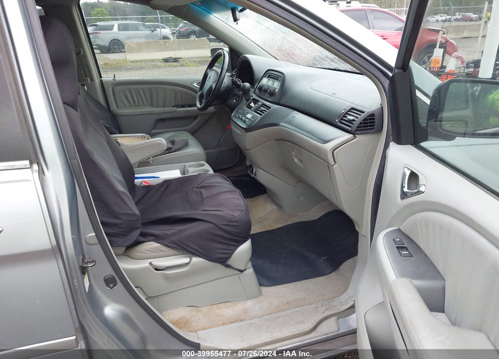 2006 HONDA ODYSSEY EX-L VIN: 5FNRL38626B007518