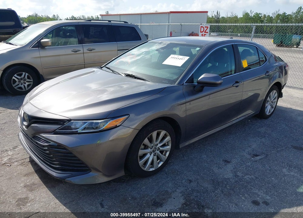 2020 TOYOTA CAMRY LE VIN: 4T1C11AK6LU996378
