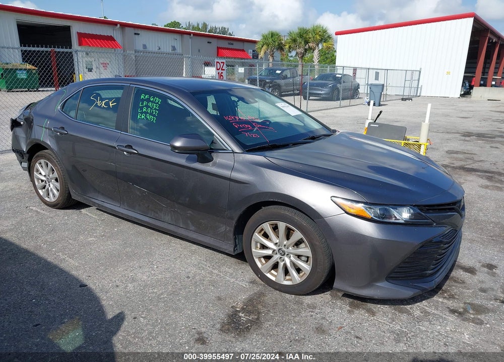 2020 TOYOTA CAMRY LE VIN: 4T1C11AK6LU996378