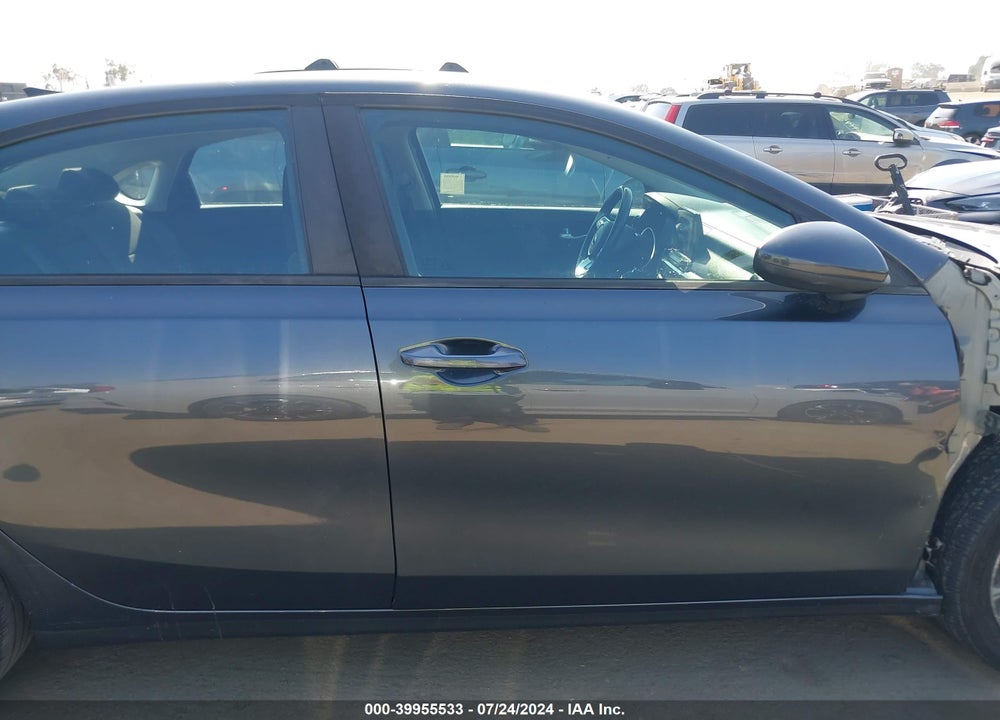 2019 KIA FORTE S VIN: 3KPF34AD0KE081716