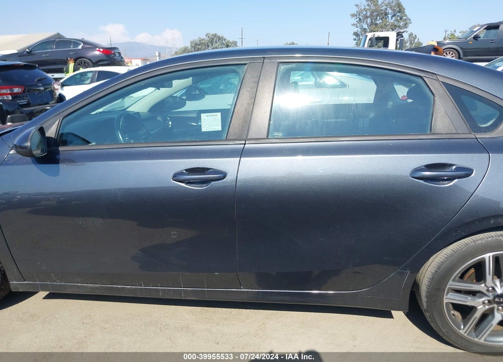 2019 KIA FORTE S VIN: 3KPF34AD0KE081716