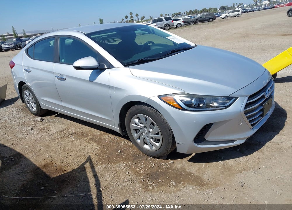 2018 HYUNDAI ELANTRA SE VIN: KMHD74LF1JU562984
